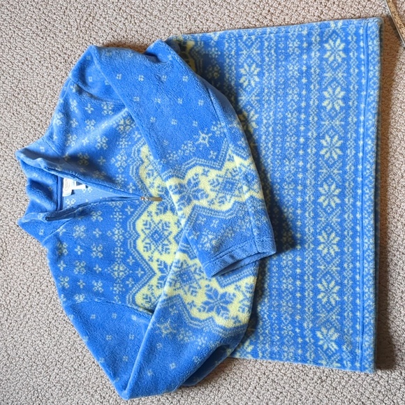 Talbots Icelandic Fair Isle Snowflake 1/4 Zip Fleece Pullover - Picture 10 of 10